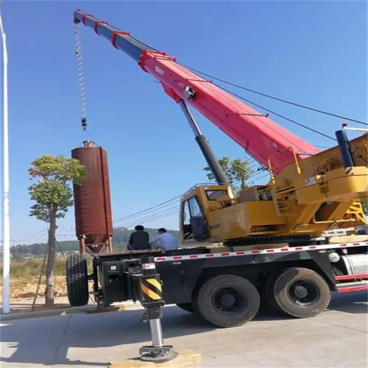 张金镇80吨吊车出租多少钱